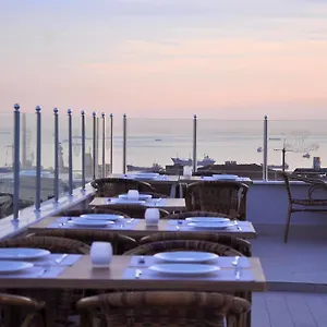 Hotel Divani Ali, Provincia di Istanbul